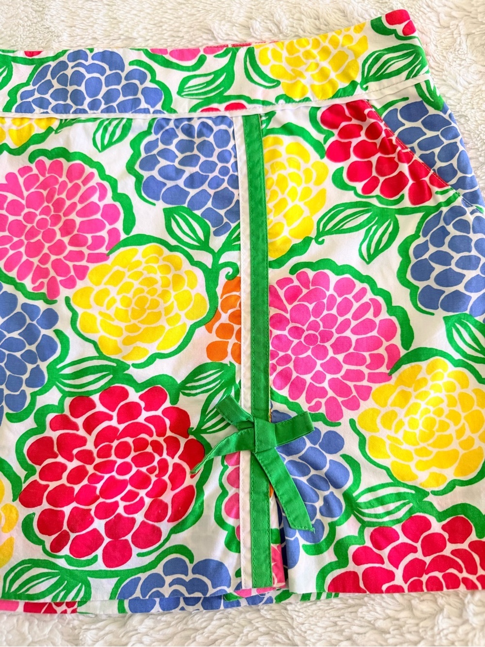 Lilly Pulitzer Floral  Mini Skort “Minnie Zinny” - Picture 2 of 8